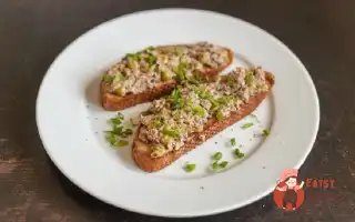 Хруст З Печінкою Тріски