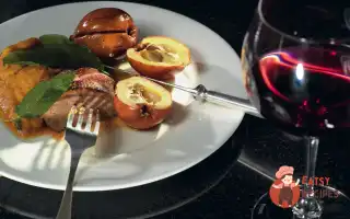 Качина Грудка З Мушмулою