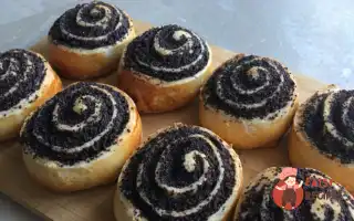 Булочки З Маком