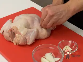 Крок 1: Курка на банку