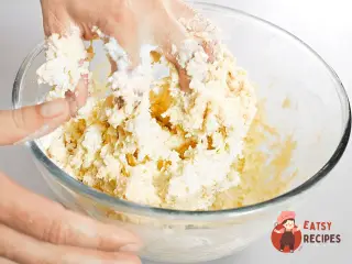 Крок 3: Чеська булочка трдло