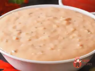 Соус «Тисяча островів» із маринованими огірками