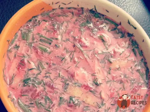 Литовський холодний борщ