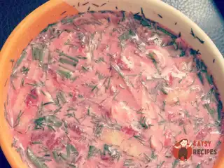 Литовський холодний борщ