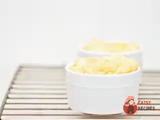 Суфле сирне з урюком та горіхами