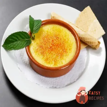 Десерт із корицею (Crema catalana)