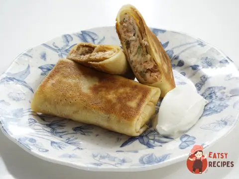 Млинці з копченою рибою