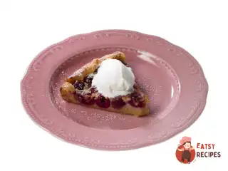 Пиріг з вишнею