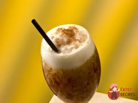 Новорічний сливовий коктейль із коньяком