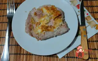 Свинячі відбивні в яйці