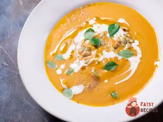 Гарбузовий суп з базиліком