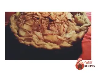 Карамельний яблучно-грушевий пиріг
