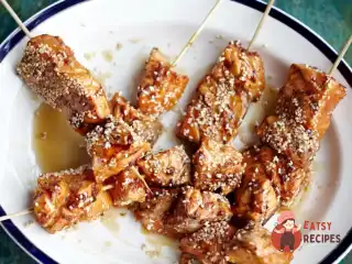 Лосось-теріяки в кунжуті