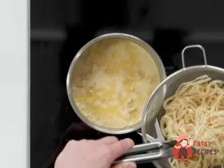Крок 11: Запіканка з яєчної локшини з куркою