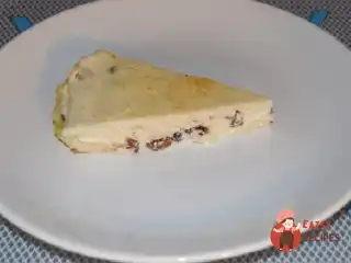 Запіканка з сиру з вершковим маслом та родзинками