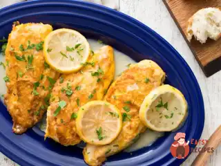 Курячі грудки під лимонним соусом по-французьки (Chicken francese)