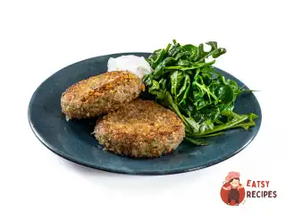 Котлети з гречки з цибулею та пармезаном