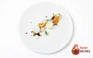 Підмаринований Оселедець З Козиним Сиром Та Овочами