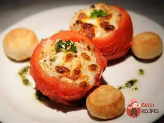 Помідори з сиром та соусом бешамель