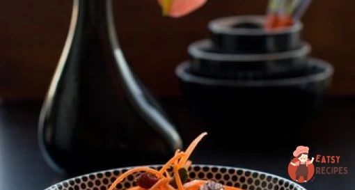 Салат з маринованої моркви по-французьки