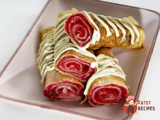 Млинці з брусницею та білим шоколадом