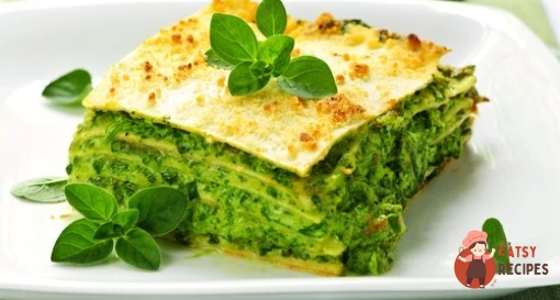 Лазання зі шпинату та фети (aka Spanakopita Lasagna)
