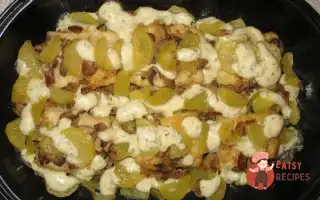 Картопля З Куркою Та Грибами, Запечена В Молоці