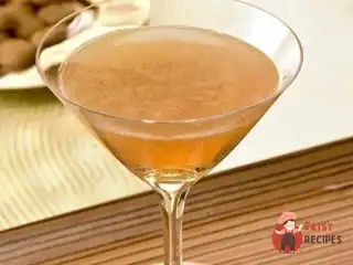 Мартіні з шампанського та Куантро