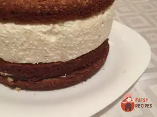 Торт з сиром та грушею