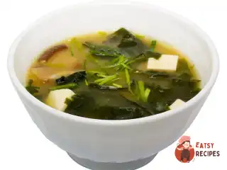 Цибулевий місо суп