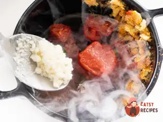 Томатний сніг