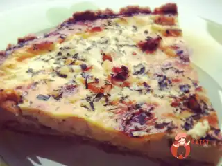 Кіш з куркою та сиром мюнстер