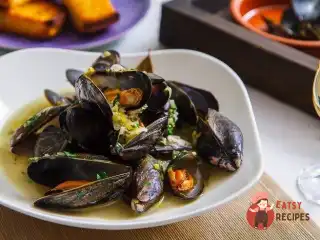 Мідії в білому вині по-тайському від Олексія Зіміна