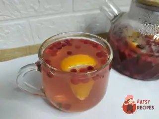 Чай з брусницею