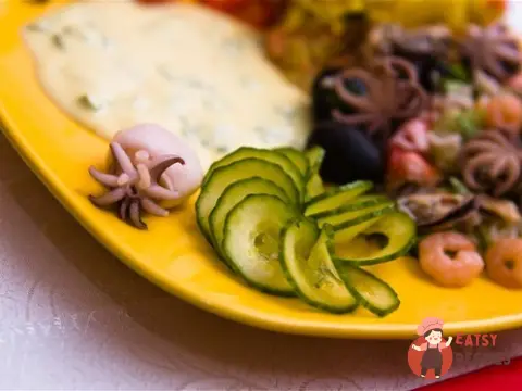 Соус для салату з морепродуктів