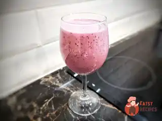 Смузі з лохини