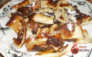 Імператорський Омлет "Кайзершмарн" (Kaiserschmarrn)