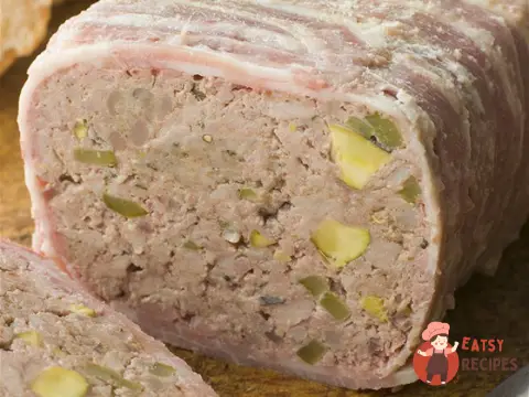 М'ясний паштет із фісташками