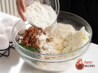 Крок 4: Панкейки з кореня селери з сиром і копченим стегенцем