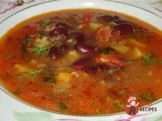 Суп із лобіо