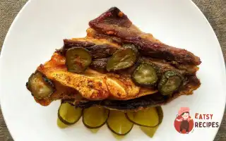 Грудинка З Барбекю Та Солоними Огірками