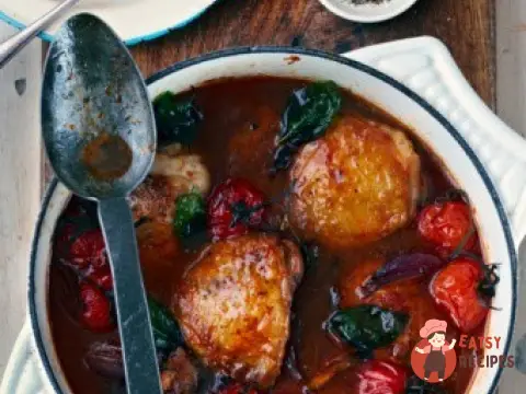 Тушкована курка в ароматному томатному соусі (Pastitsatha)