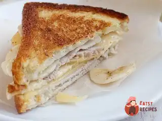 Бутерброди з шинкою, сиром і бананом