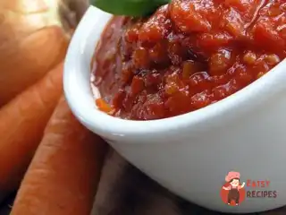 Томатний соус із часником