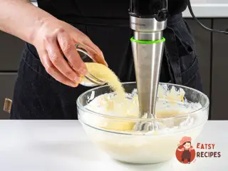 Крок 5: Творожна запіканка з апельсиновим соусом