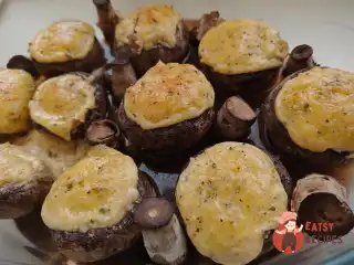 Печериці з сиром у духовці