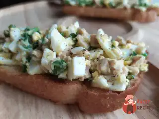 Закуска з печінки тріски