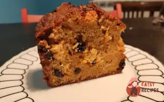 Морквяний Кекс Із Родзинками Та Корицею
