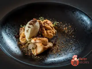 Млинці з каштановим медом та грушею