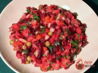 Лінивий вінегрет з цибулею